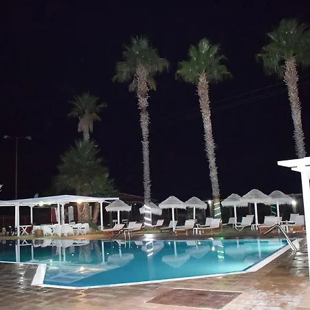 Aparthotel Eugenia 3*
