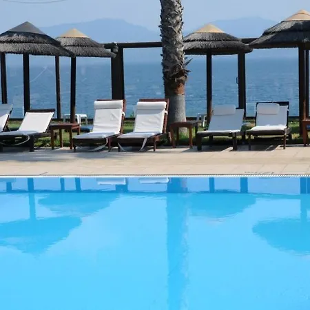 Eugenia Aparthotel