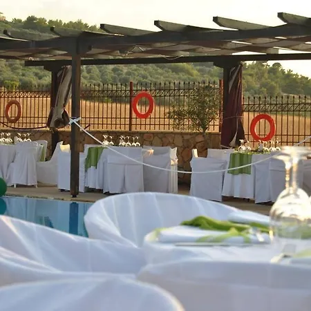 Aparthotel Eugenia 3*