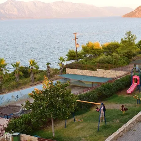 Aparthotel Eugenia 3*