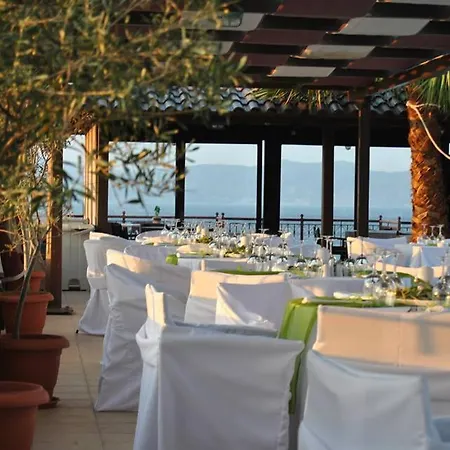 Eugenia Aparthotel